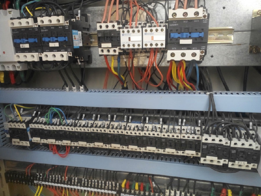 門式起重機(jī)監(jiān)控系統(tǒng)現(xiàn)場(chǎng)照片十