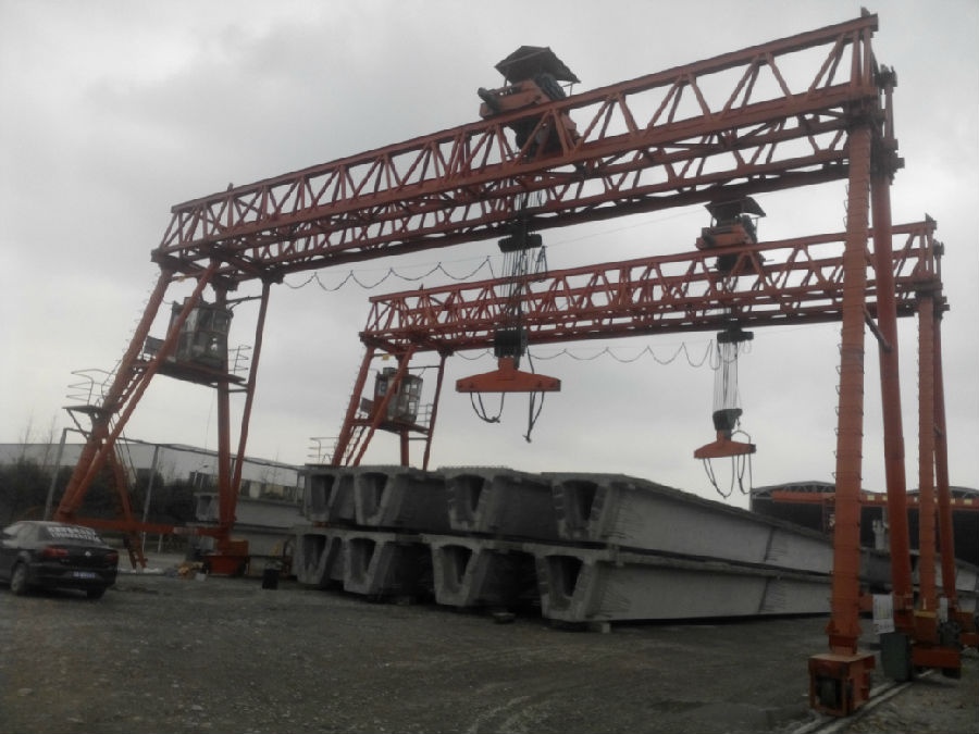 四川成都門機監(jiān)控系統(tǒng)現(xiàn)場安裝圖二